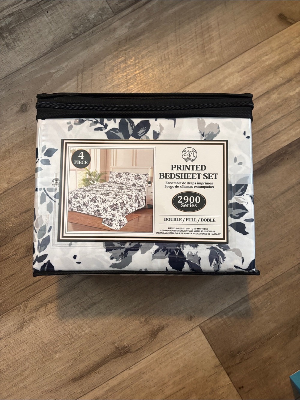 Printed Bedsheet Set - Navy Floral (2900 Series)
